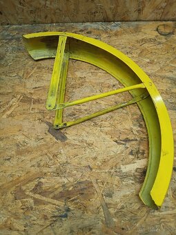 Babetta 207 predný blatník - 5