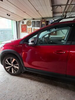 Peugeot 2008 1,6 diesel - 5