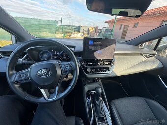 Toyota corola Combi 1,8 hybrid - 5