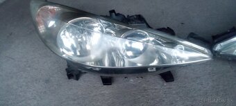 Predam original svetla na Peugeot 207 cena za obe 100€ - 5