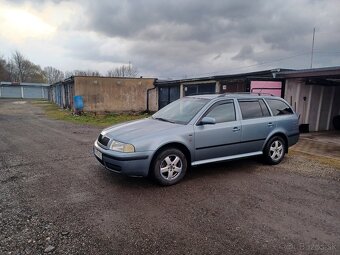 Skoda Octavia 1,8T 110kw - 5