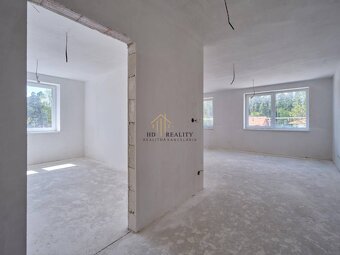 Nové byty s terasou a parkovacím miestom. - 5