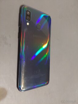 Samsung galaxy A40 - 5