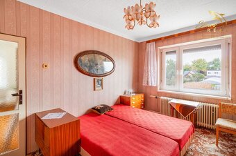 ZNÍŽENÁ CENA Na predaj 4 izbový rodinný dom v tichej časti - 5