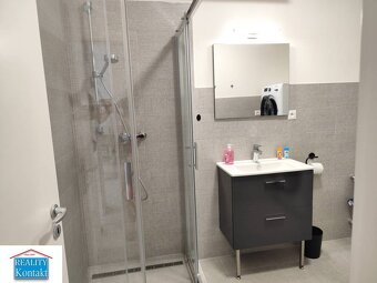 Na prenájom  2-izbový byt - Nové Zámky - 5