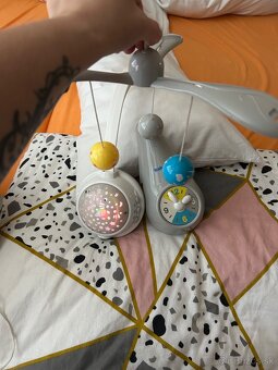 Kolotoč a mantinel do postieľky - 5