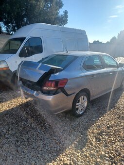 Rozpredam Peugeot 301.1.2 53kw 2014 HM02 - 5