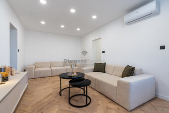 NA PREDAJ ZREKONŠTRUOVANÝ 3-IZBOVÝ BYT NA ULICI VÝSTAVBY, KO - 5