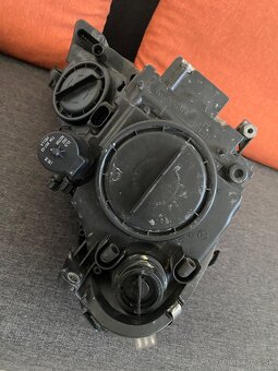 Svetlo mercedes cls - 5