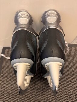 BRUSLE BAUER SUPREME SPEED TI, vel 41/7 R - 5