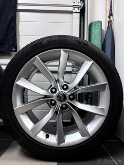 Skoda Modus 5x112 R18 Letne - 5