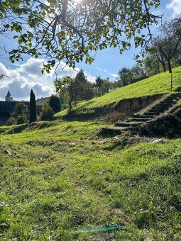 Pozemok so sadom na výstavbu dom v obci Kysak - 5