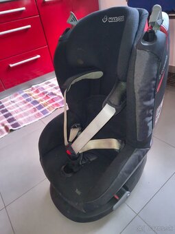 Zachovavalá autosedačka Maxi Cosi Tobi - 5