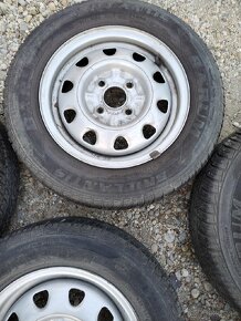 Predám originál pneumatiky na diskoch na Škodu Felícia - 5