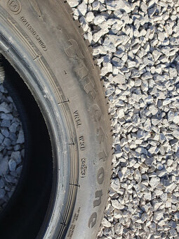 Zimná 225/55 R18 102V;r.2023,±8mm; Firestone Winterhawk 4 - 5