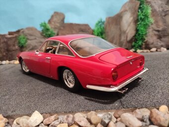 Prodám model 1:18 Ferrari 250GT Berlinetta Lusso - 5