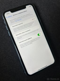 iPhone XR 64GB blue - 5