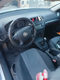 Škoda Octavia 2 - 5
