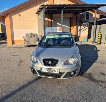Predám Seat Altea XL 1.6 TDI CR 77 KW r.v.2012.malá spotreba - 5