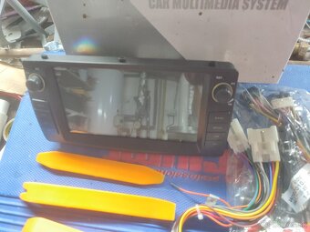 2DIN autorádio pre toyota 2000- 2006 - 5