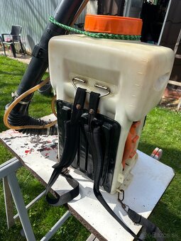 Postrekovač Agrimotor 3W-650 - 5