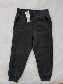 Legíny a tepláky Lindex veľ.92 - 5