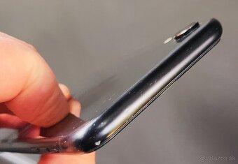 Predám iphone XR 64gb 100% funkčnosť - 5