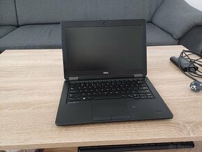 Notebook DELL LATITUDE  E7250 - 5