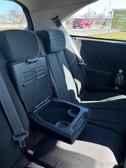 Renault Megane 2 - 5