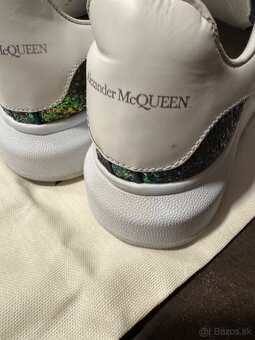 Alexander McQueen - 5
