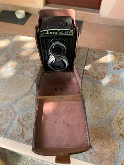 Predám zrkadlovku Lubitel 2 s orig.koženým púzdrom - 5