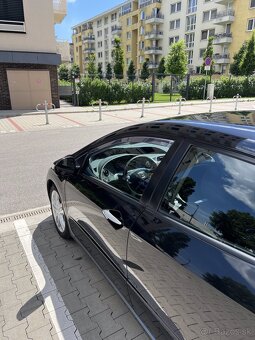 Honda Civic 8.g – 1.8 i-VTEC, 103 kW, 7-stupňový manuál - 5