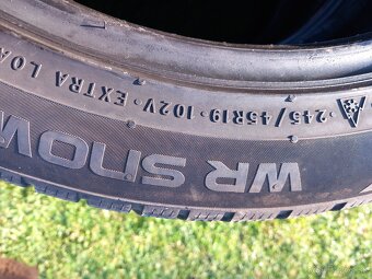 245/45 r19 zimne pneumatiky - 5