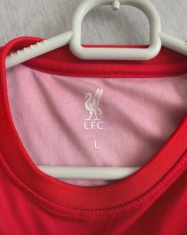 Dres Liverpool FC - 5