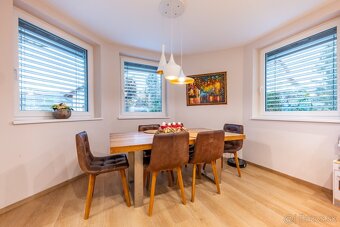 Exkluzívna rodinná vila Bošáca - 5