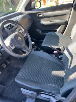 Suzuki Swift 1.3 68KW 2006 - 5