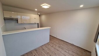PREDAJ - Kompletne prerobená garzónka pri ul. Komenského - 5