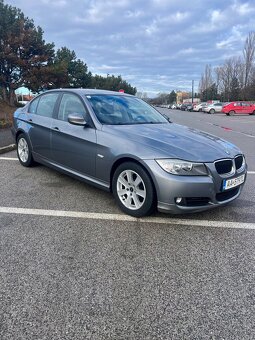 BMW e90 318d 2008 - 5