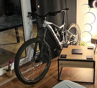 Kellys Theos i50 29/27.5 celoodpružéný elektrobicykel L - 5