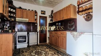 BYT AKO ROD.DOM74 plus 278 m2 TREBIŠOV, Cukrovarská - 5
