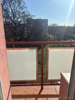 Slnečný 2,5 -izbový byt Šumperská- PRIEVIDZA - 5