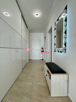 Exkluzívne na predaj 3-izbový byt v časti Nova Village - 5