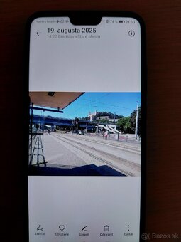 Huawei P20 tenký - 5