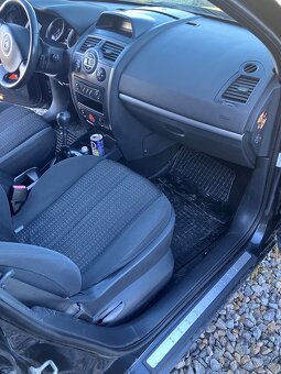 Renault Megane 1.9dci 85kw - 5