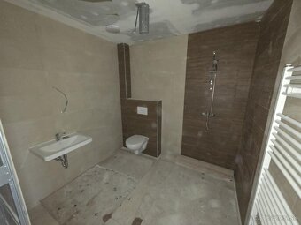 Príjmem objednávky na stavebné práce. - 5