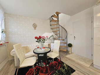 DREVODOM S POZEMKOM - ŤAHANOVCE - 5