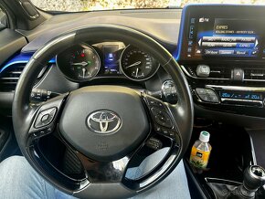 Toyota C-HR 1.2 Turbo 85kw super vybava Executive 2018 - 5