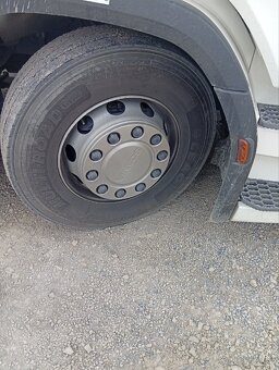 Pneu 315/70 R22.5 - 5