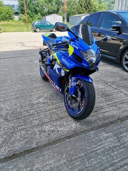 Suzuki gsxr 750 K6 - 5