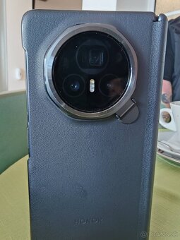Honor Magic V3 - 5